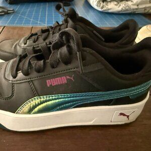 Puma Black Irridescent Kids Sneakers Excellent Condition